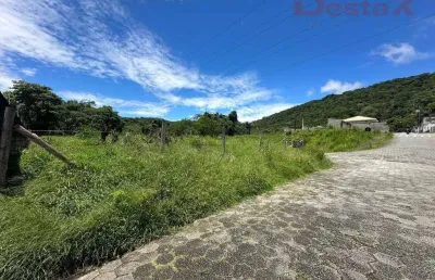 Terreno à venda em Fundos, Biguaçu 