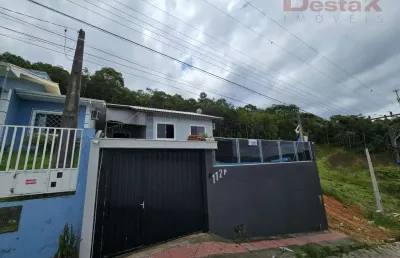 Casa com 3 quartos à venda no Forquilhas, São José 