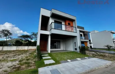 Casa com 3 quartos à venda em Deltaville, Biguaçu 