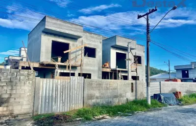 Casa com 3 quartos à venda em Rio Caveiras, Biguaçu 