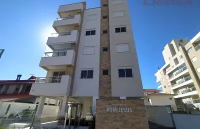 Cobertura duplex na praia de palmas - governador celso ramos