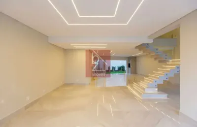 Casa em cond. 350m² priv. 3 suites 4 vag santa cândida r$2.400.000,00
