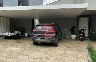 Casa térrea 1.161,00m²  terreno e 343m de área priv. r$1.790.000,00