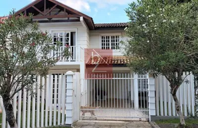 Casa no marinone final de rua 150m 4 quartos quintal r$710.000,00