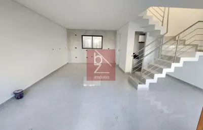 Sobrado no santa cãndida novo 92m²priv. 2 vagas quintal r$530.000,00