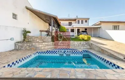 Sobrado barreirinha com piscina 3 quartos 256m² r$1.350000,00