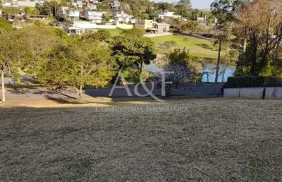 Terreno à venda no Condomínio Porto Atibaia, Atibaia 