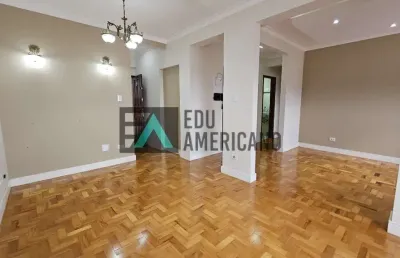 Apartamento com 2 quartos para alugar na Praça Guilherme Gonçalves, 7, Centro, Atibaia