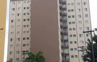 Apartamento em frente ao atacadão extra na parada de taipas com 2 dormitórios, sala com sacada e 1 vaga de garagem em exelente localização.
