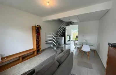 Casa com 2 quartos à venda no São João do Rio Vermelho, Florianópolis 