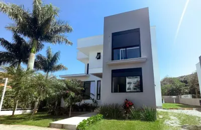 Sobrado a venda com 4 quartos e 4 suítes sendo uma master