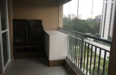 Studio 100% mobiliado edifício choice 18 do forte alphaville