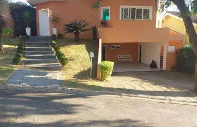 Casa 100% mobiliada para locação e venda condomínio tarumã santana de parnaíba