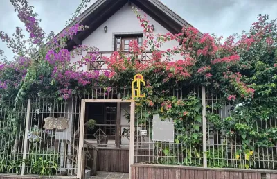 Casa com 3 quartos à venda no Parque Oasis, Caxias do Sul 