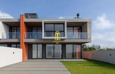 Casa com 3 quartos à venda em Itapeva, Torres 