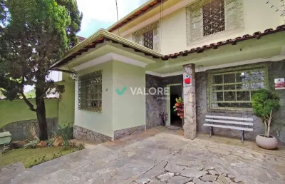 Casa com 3 quartos à venda na Rua Chefe Pereira, Serra, Belo Horizonte