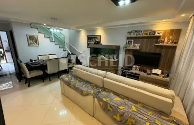 Sobrado pronto para morar com 3 dorms - 1 suíte - 2 vagas - repleto de armarios planejados