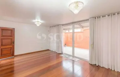 Casa com 3 quartos à venda na Rua Branco de Araújo, --, Chácara Santo Antônio, São Paulo