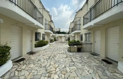 Casa em condominio com 2 dorms - proximo a rua socrates - jardim marajoara