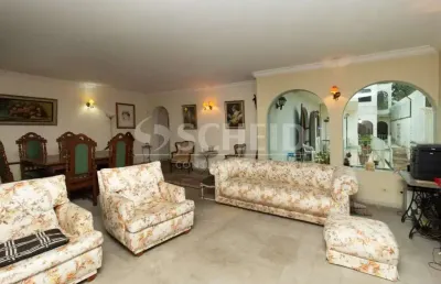 Casa a venda quatro quartos, suite piscina e garagem no alto da boa vista