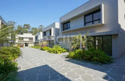 Casa em condominio fechado na chacára santo antonio!