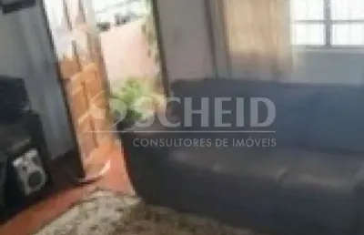 Casa térrea na vila santa catarina, 2 quartos  1 vaga