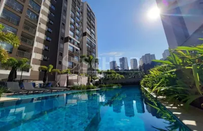 Lindo apartamento novo e reformado no morumbi, em frente ao metrô