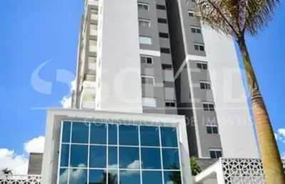 Apartamento mobiliado dois quartos com suite closet e vaga . oportunidade!!!