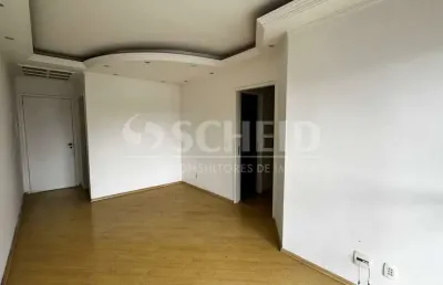 Venda apartamento com 3 dormitórios, sendo 1 suíte, sala, andar alto, lazer com piscina, 02 vagas!!