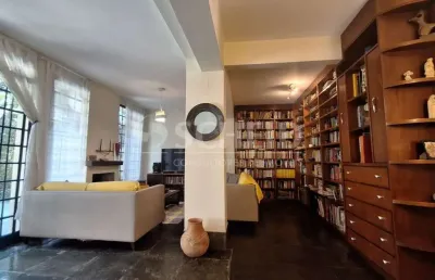 Casa à venda com 198m² na chácara santo antônio com 4 quartos, 1 suíte e 2 vagas