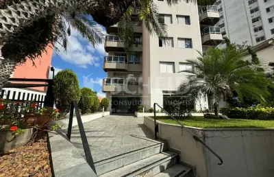 Apartamento á venda no  marajoara com 106m², 3 quartos sendo 1 suíte, 2 vagas de garagem.