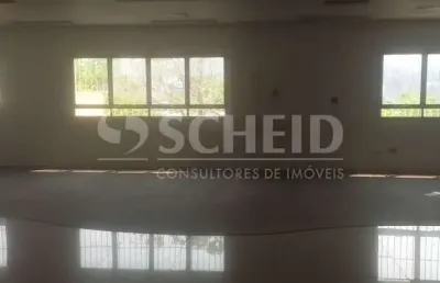Ótimo ponto comercial, em avenida com grande movimento