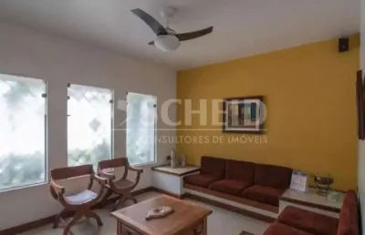 Sobrado campo belo com 150m², 4 quartos, sala, cozinha, área de serviço, 3 banheiros, 3 vagas.