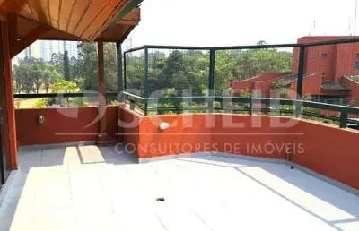 Cobertura duplex recém reformada no jardim marajoara