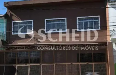 Prédio comercial para locação na região do jurubatuba com 833 m2 util.
