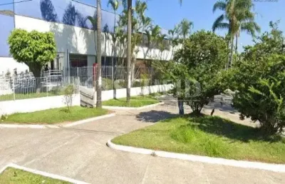 Galpão para locação na região do socorro com 1.048 m²