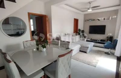 Sobrado em condomínio fechado com 3 quartos sendo 1 suíte  e 2 vagas.