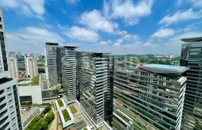 Apartamento em andar alto com 4 suítes no parque da cidade