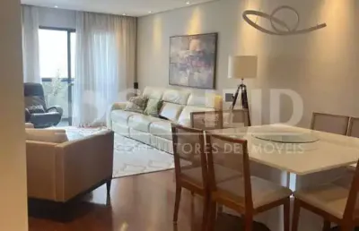 Apartamento á venda no brooklin com 180m², 3 quartos sendo 1 suíte, 2 vagas.