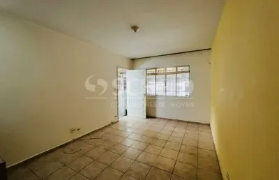 Casa para locação de 96m2, com 2 quartos e 1 vaga, na vila canaã