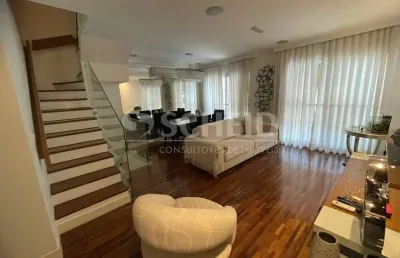 Casa em condomínio 3 dorm sendo 1 suite, piscina, vagas em subsolo