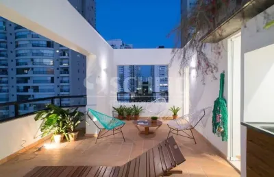 Cobertura dulex com terraco privativo e exclusivo, com linda vista do bairro.