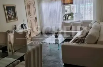 Casa à venda com 03 dormitórios sendo 01 suíte com varanda, 02 vagas no jardim bélgica.