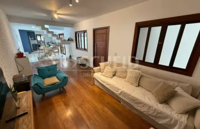 Sobrado paralela a rua moliere/rua socrates - excelente localização - 3 dorms - 2 suítes - 4 vagas