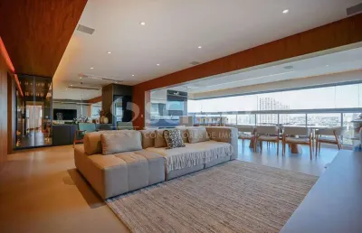 Apartamento a  venda no condomínio  cumaru sp golfe , são 155m² , sendo 3 dormitórios ,3 suítes .