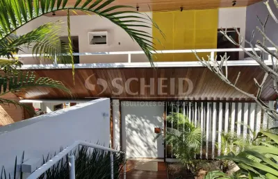 Vende-se casa moderna com projeto arquitetônico exclusivo!