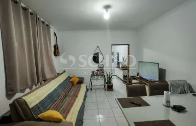 Casa 1 quarto, sala, cozinha, 1 banheiro e lavanderia com 106m² no campo grande.