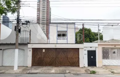 Casa tipo para venda com 4 quartos, sendo 1 suíte, 200m²