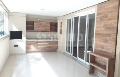 Apartamento para locação ,com sacada , com146 m² ,3  suítes, 03 vagas .