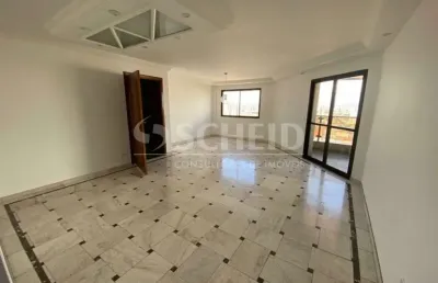 Apartamento com 3 quartos e 3 banheiros à venda por 640.000